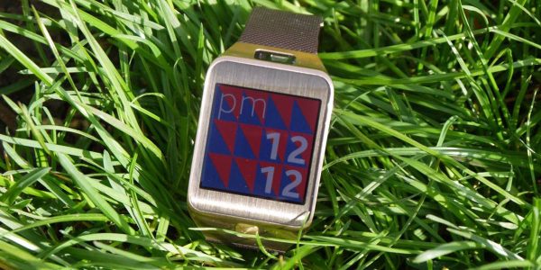 Samsung Gear 2 review : Mainstream Smartwatch For The Summer